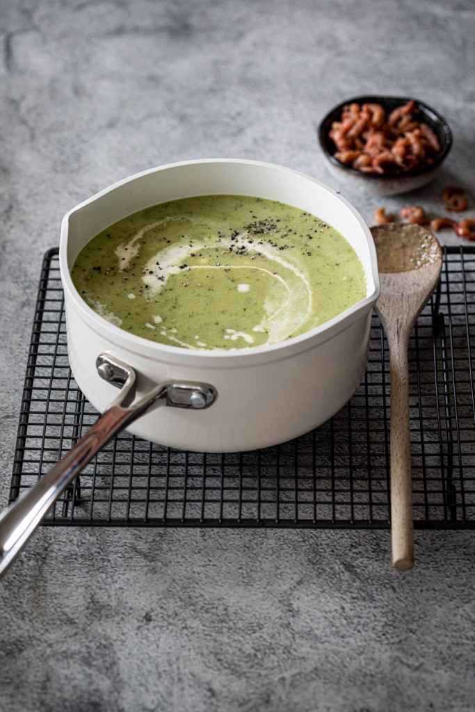 Courgettesoep met garnalen