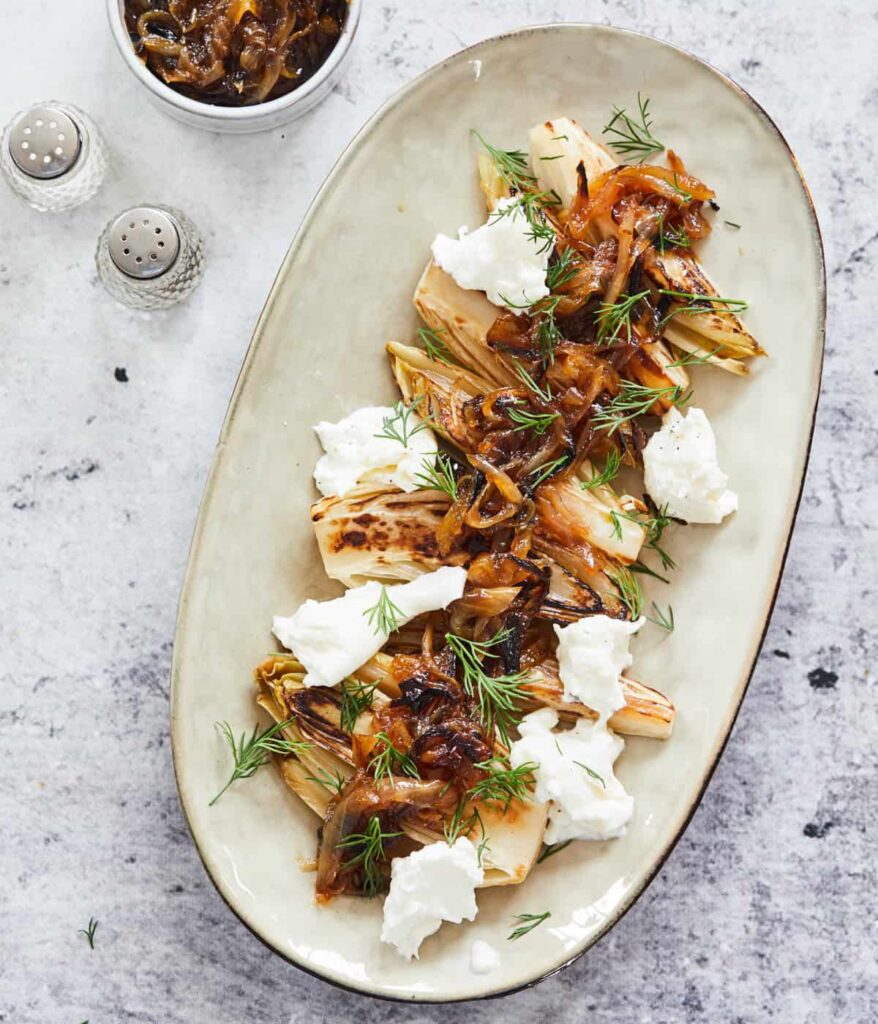 Geroosterde witlof met burrata