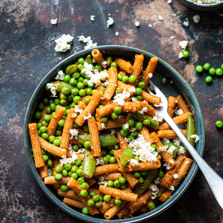 Pasta met pesto rosso