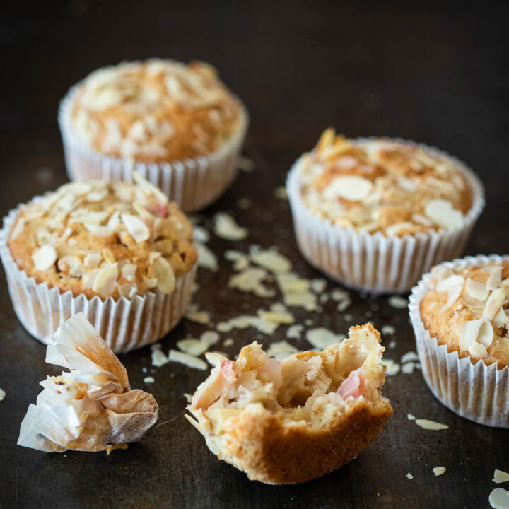 Rabarber-banaan muffins