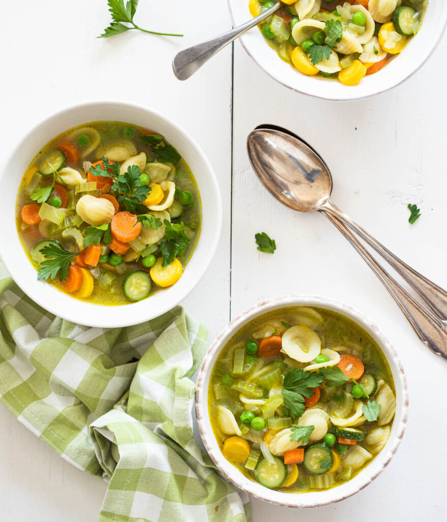 Heerlijke lente minestrone