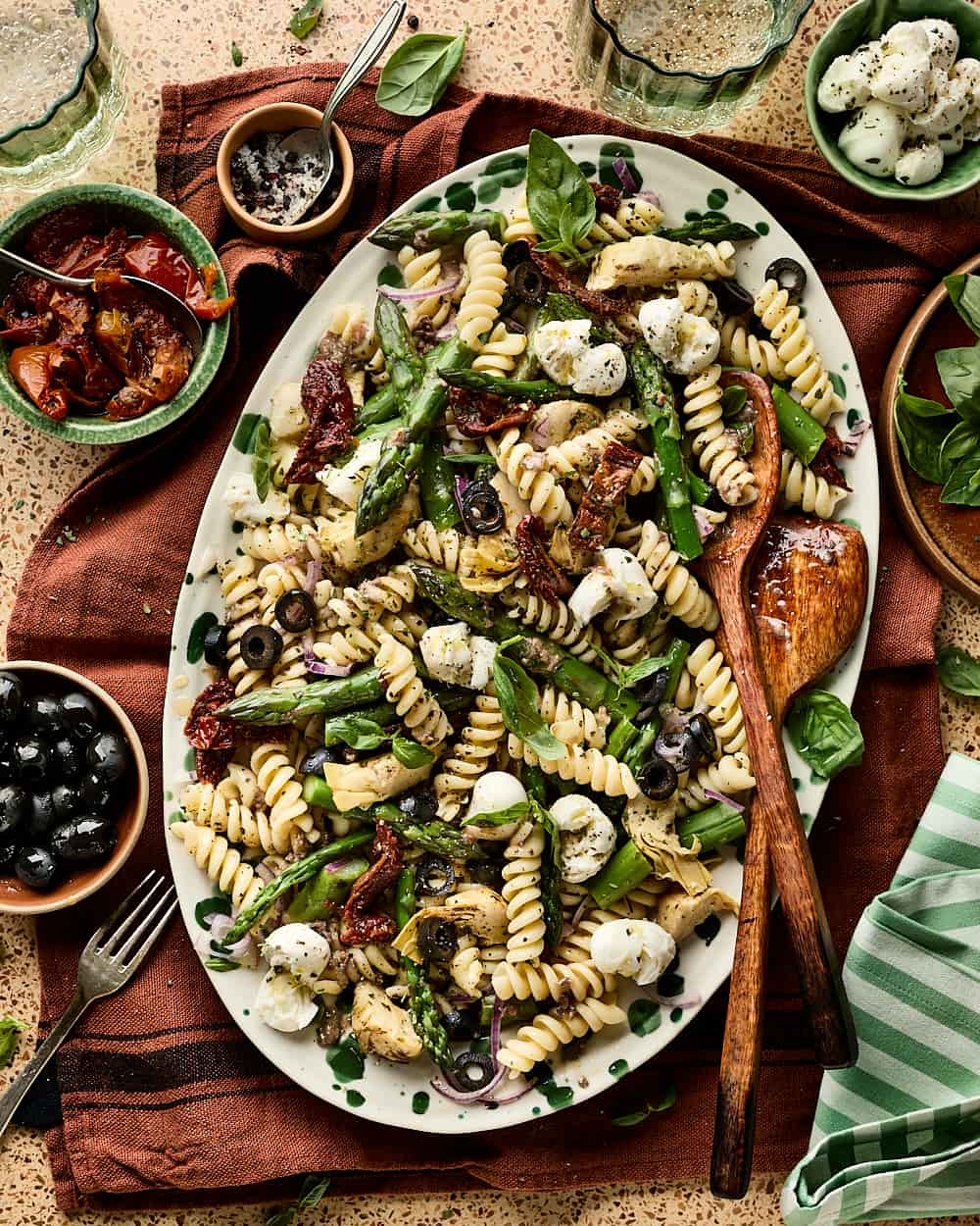 Pastasalade met artisjok miljuschka Pastasalade met artisjok miljuschka