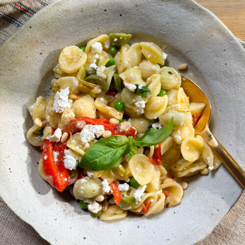Food Orrechhietta met feta