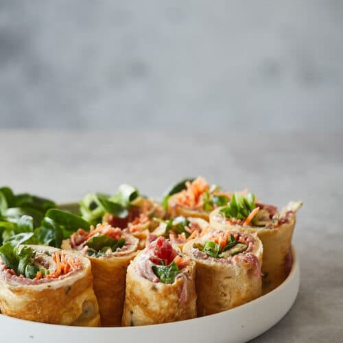 Omeletrolletjes met rosbief