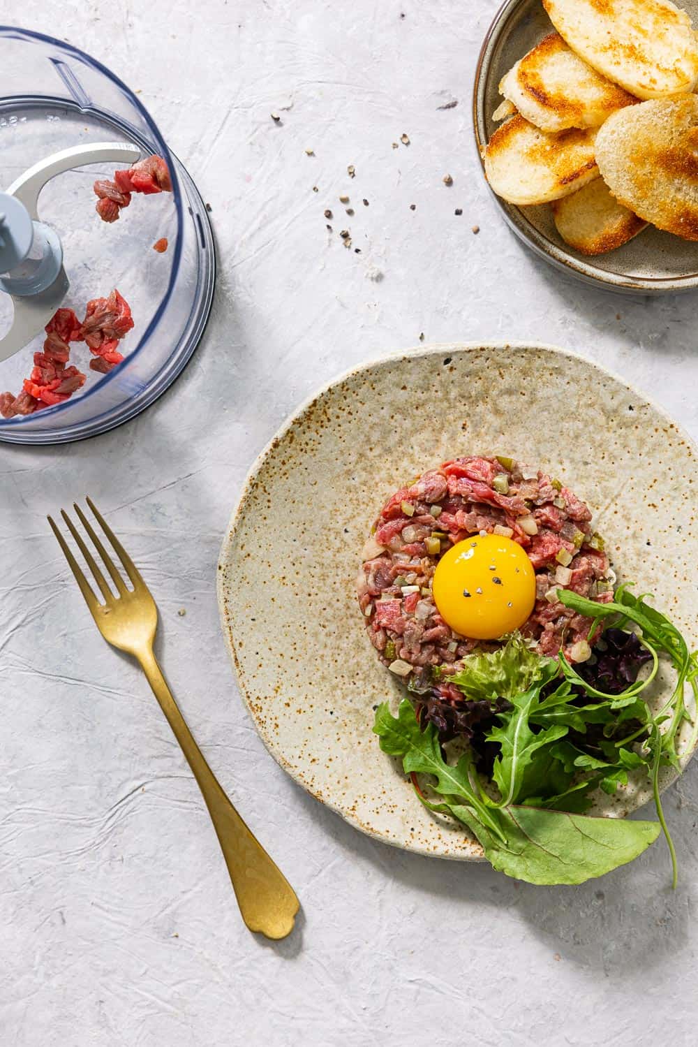 Steak tartaar een klassiek Frans gerecht Miljuschka Steak tartaar een klassiek Frans gerecht Miljuschka