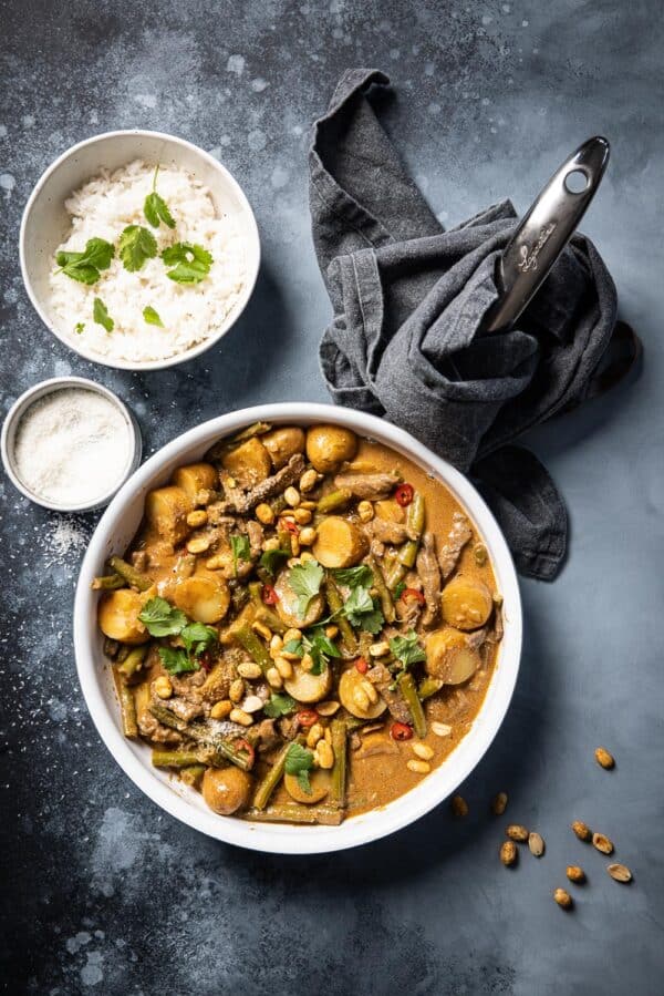 Massaman curry met sperziebonen