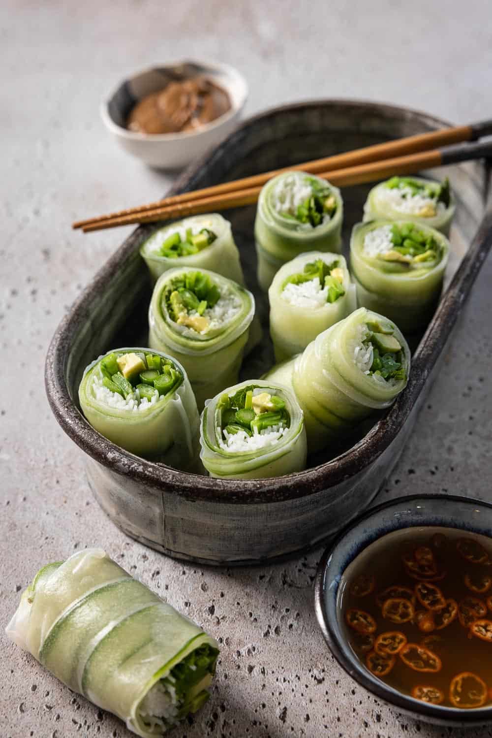 Groene goi cuon: verse springrolls met nuoc cham