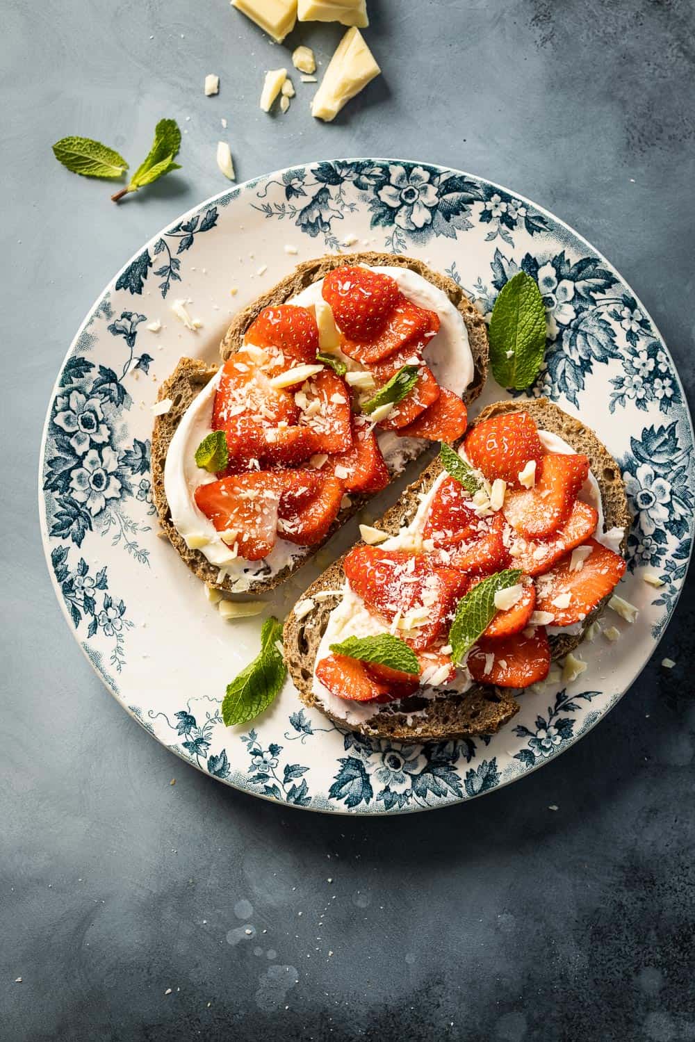 Aardbeientoast Aardbeientoast Moederdag ontbijt