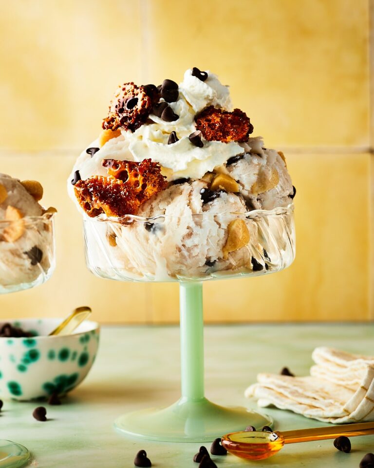 Ijs met honeycomb miljuschka