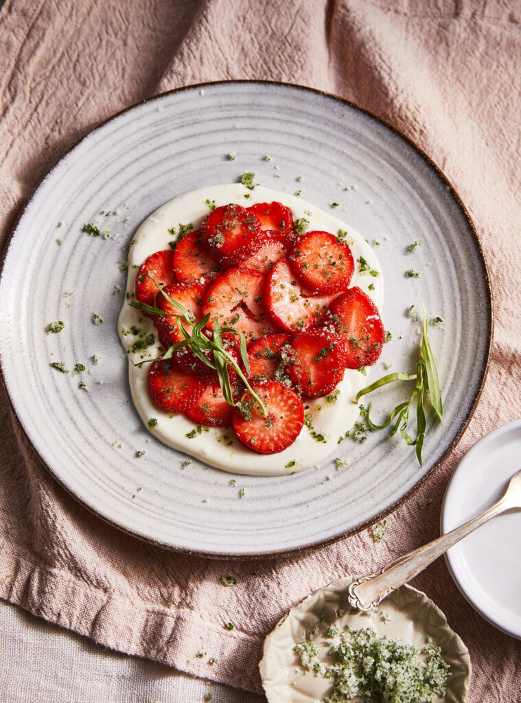 Makkelijk met miljuschka nagerecht aardbeien met dragon makkelijk recept
