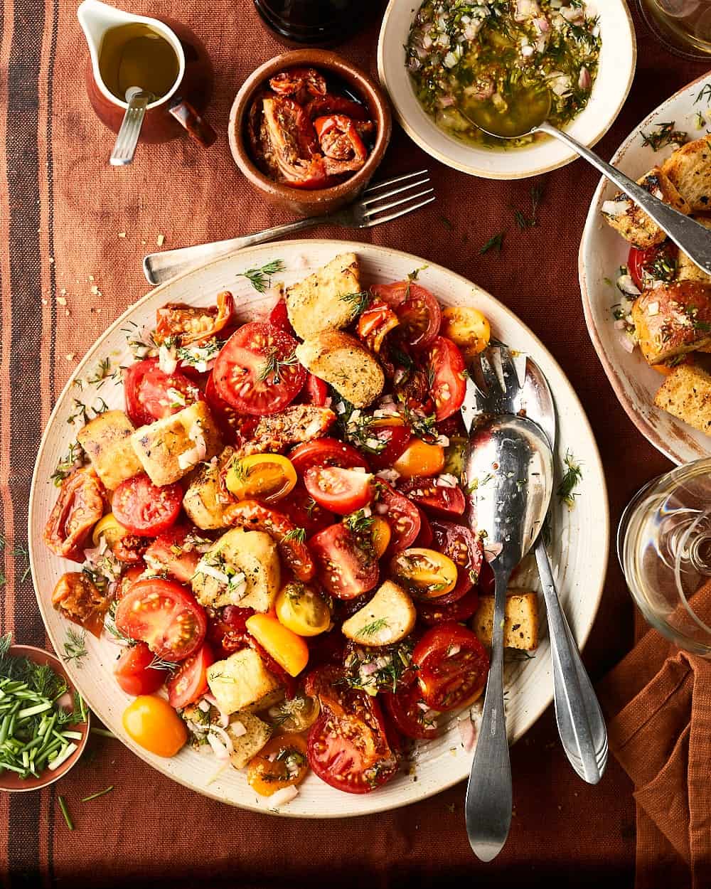 Franse-tomatensalade-met-knoflook-croutons-min Provençaalse tomatensalade