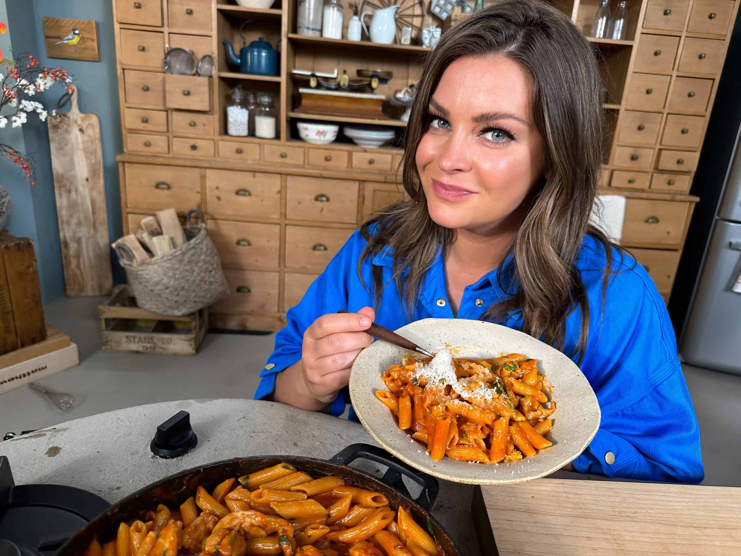 Eenpansgerecht: romige pasta met Parmezaanse kaas