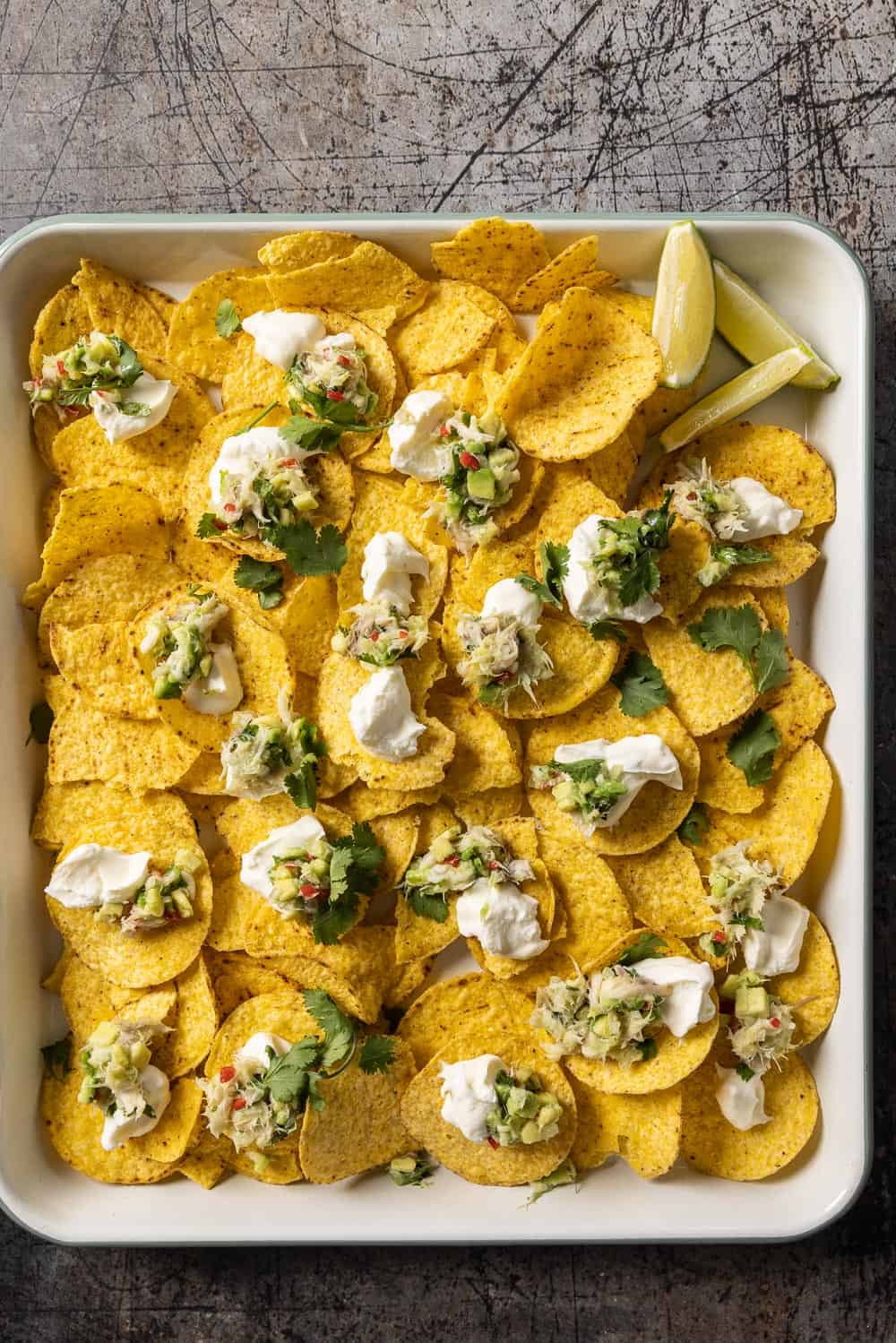 Nachos met gerookte makreel avocado salsa 3