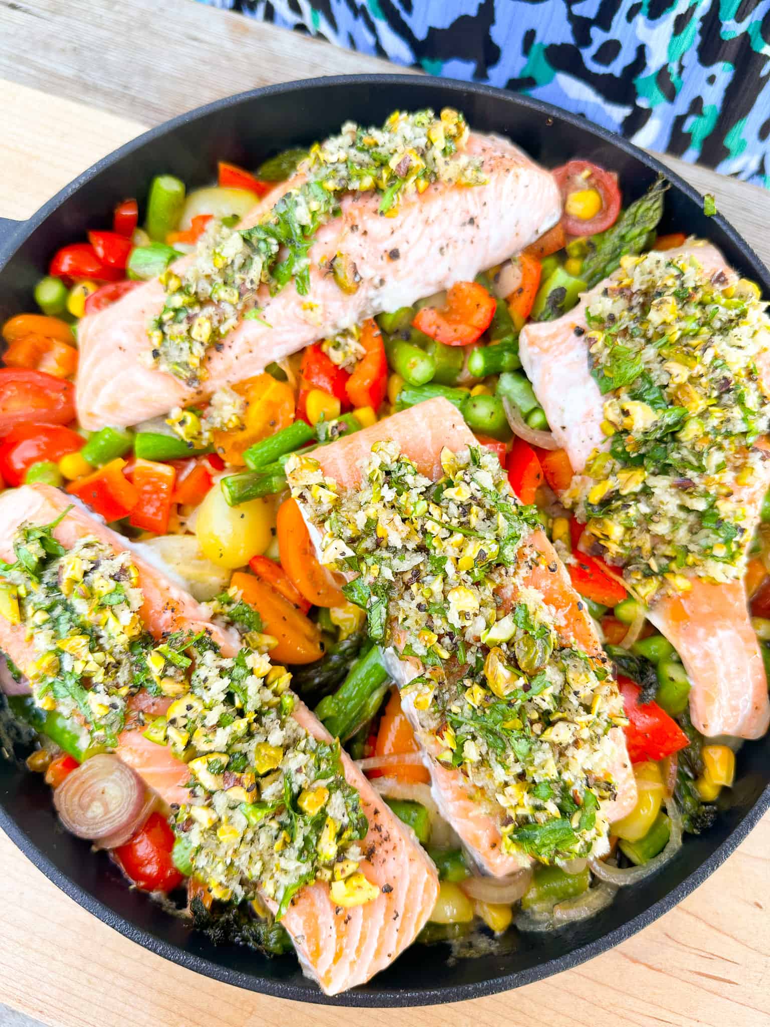Traybake zalm en asperges Traybake zalm en asperges