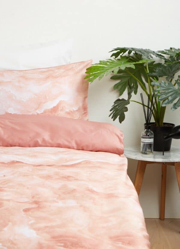 wolken bed roze