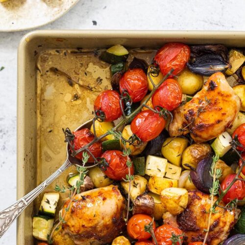 Traybake met kip, courgette en balsamico
