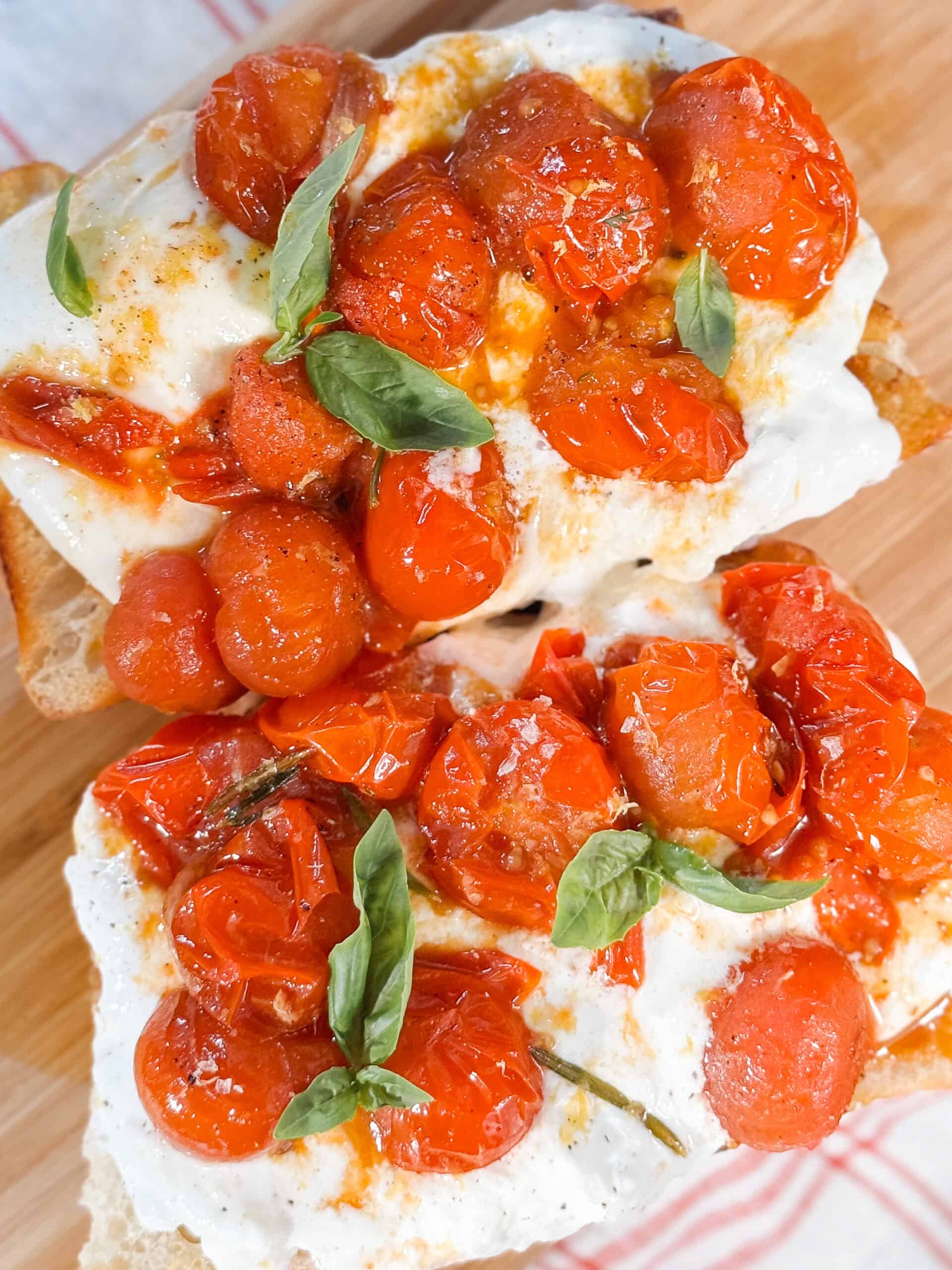 Tomaten Burrata Toast Miljuschka tomaten-burrata-toast-miljuschka