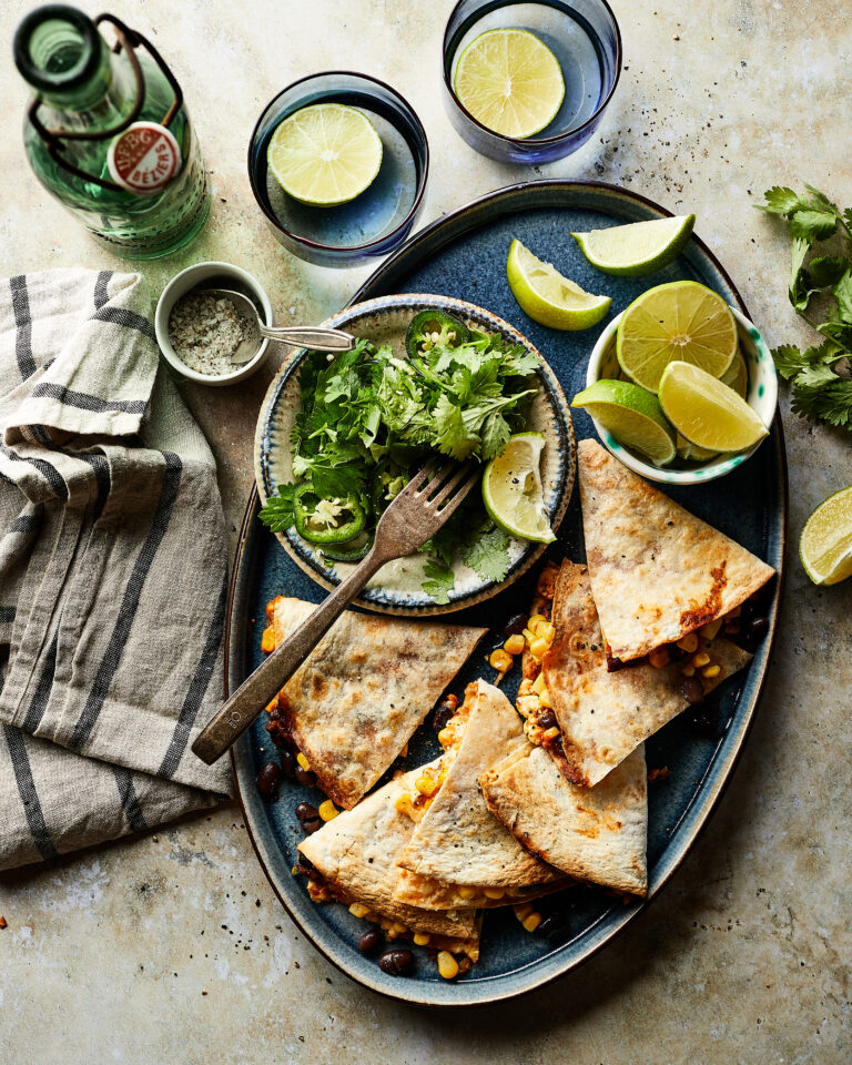 Quesadilla met kruidensla