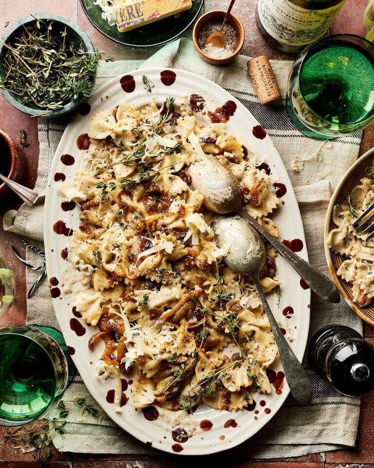 French onion pasta