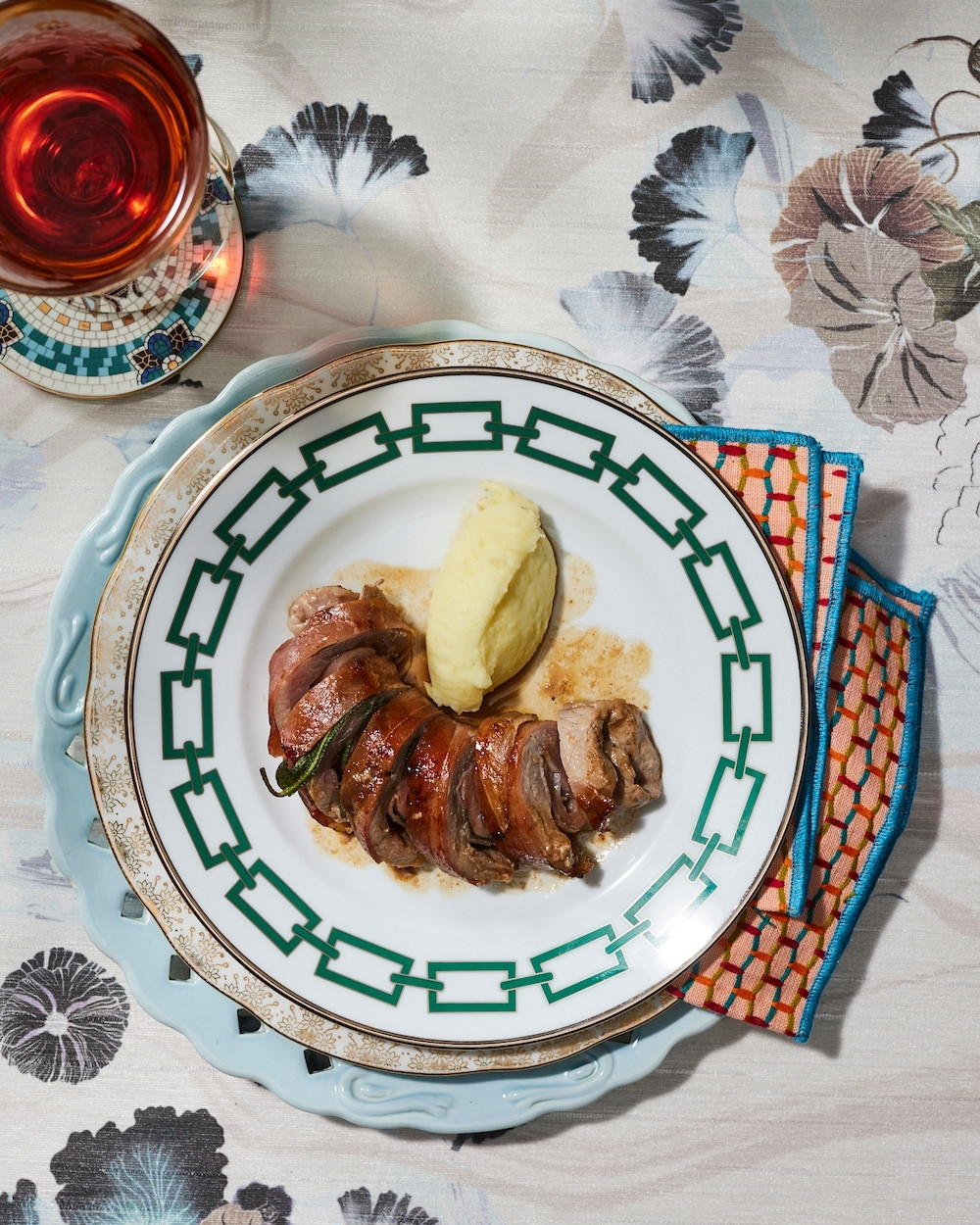 Kalfssaltimbocca met mascarpone aardappelpuree