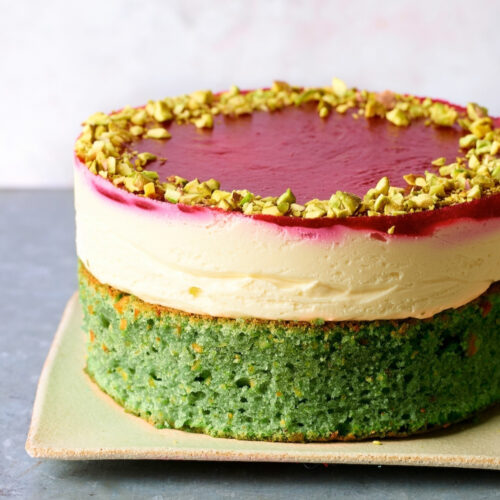 Pistache cranberry cheesecake