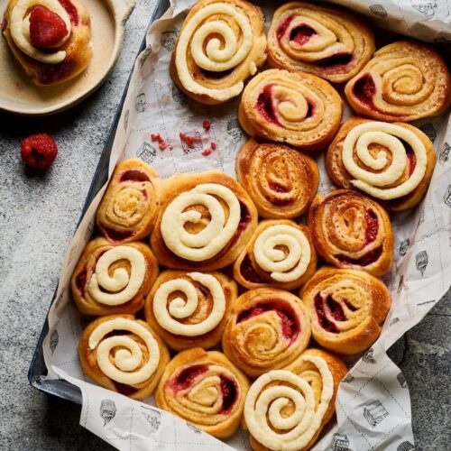 Raspberry rolls