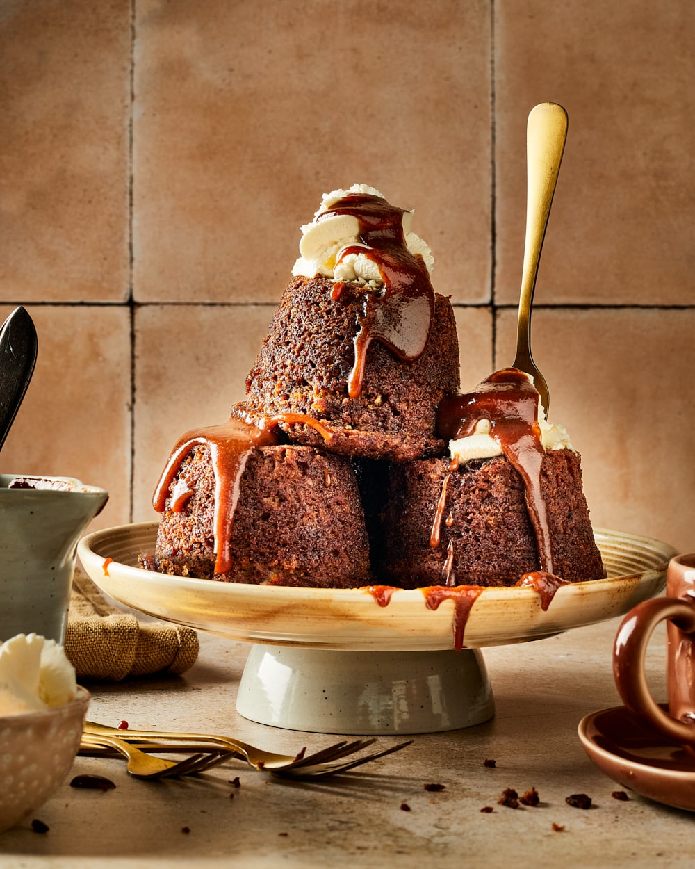 Sticky dadelcakejes miljuschka Sticky dadelcakejes miljuschka