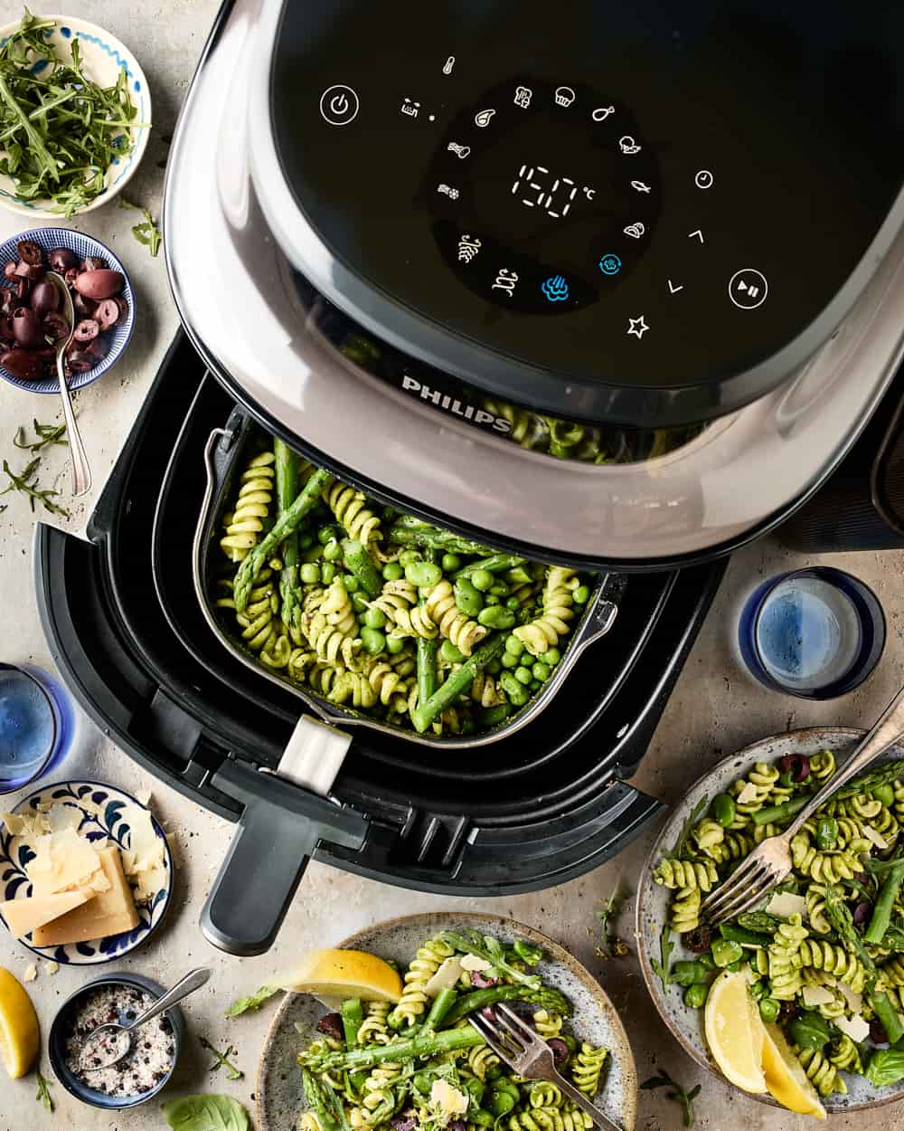 Philips Airfryer Groene pasta Miljuschka Philips Airfryer Groene pasta Miljuschka