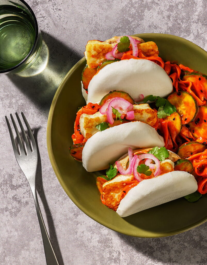 Halloumi Bao Buns with Spicy Gochujang Salad weekmenu miljuschka